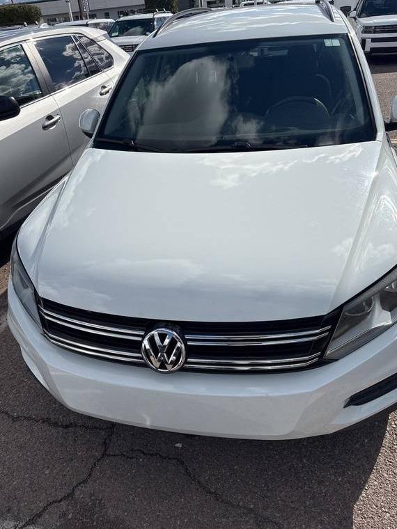 VOLKSWAGEN TIGUAN LIMITED 2018 WVGAV7AX0JK005209 image VOLKSWAGEN TIGUAN LIMITED 2018 WVGAV7AX0JK005209 image
